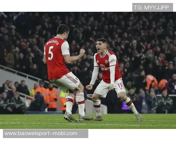 罗马诺透露佩雷茨体检已通过南安普顿850万欧元买断条款生效 罗马诺透露佩雷茨体检已通过南安普顿850万欧元买断条款生效